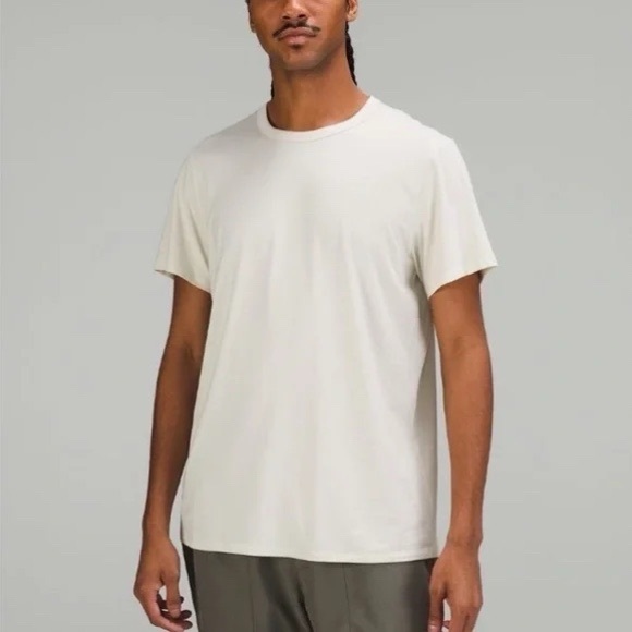 Lululemon Fundamental Tee - NWT Orig. $58 - Picture 2 of 4
